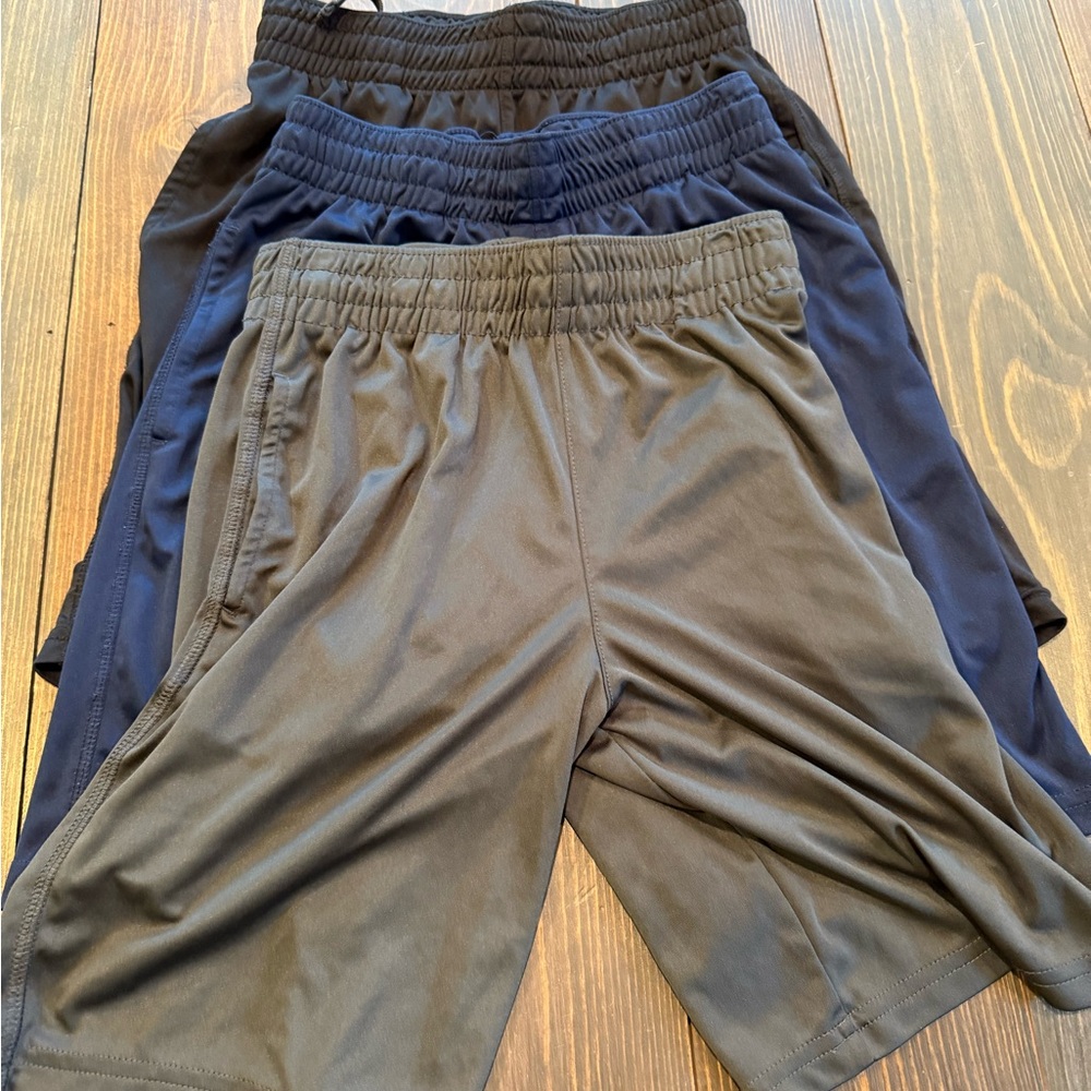 Cat & Jack Kids Shorts - Black, blue and Gray size 7/8